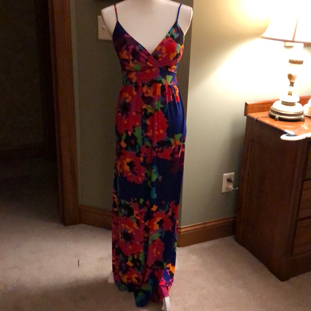 New no tags polyester maxi dress